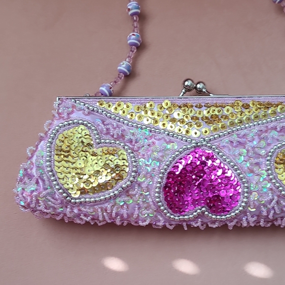 Pink and Gold Heart Beaded Clutch - Picture 5 of 12